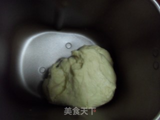 豆沙面包卷的做法步骤：3