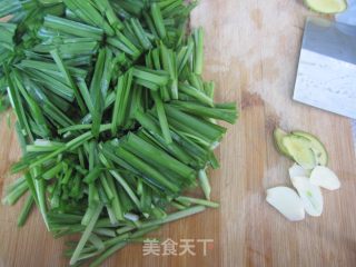 韭菜炒羊肝的做法步骤：5