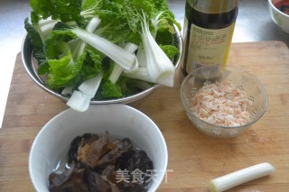 【虾皮烧油菜】的做法步骤：1