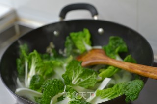 【虾皮烧油菜】的做法步骤：4