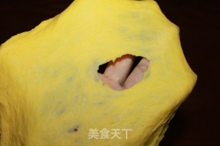 【南瓜袖珍小吐司】---这个季节最不容错过的面包的做法步骤：4