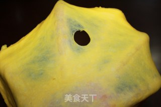 【南瓜袖珍小吐司】---这个季节最不容错过的面包的做法步骤：5