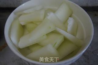 冬瓜大闸蟹汤的做法步骤：2
