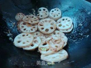 虾酱炒藕片的做法步骤：6