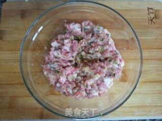 油豆腐包肉的做法步骤：2