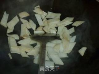 杏鲍菇银鱼蛋汤的做法步骤：3
