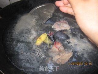 补气血乌鸡汤的做法步骤：5