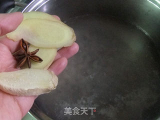 肉皮冻的做法步骤：4