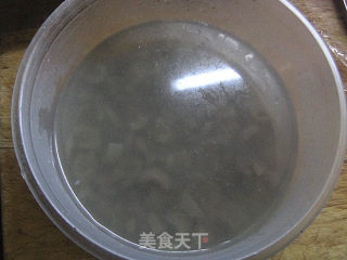 肉皮冻的做法步骤：6