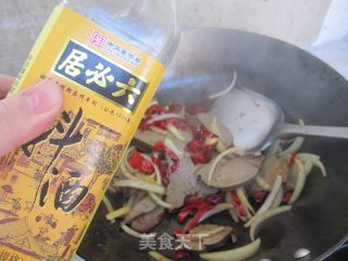 辣炒羊肝的做法步骤：9