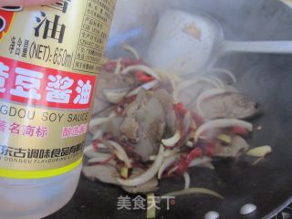 辣炒羊肝的做法步骤：12