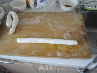 水晶蒸饺的做法步骤：1