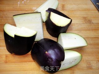 手撕茄子的做法步骤：2