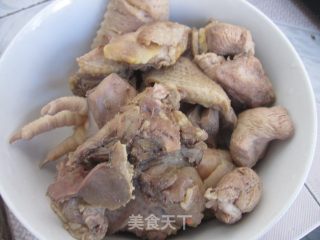 土豆炖鸡块的做法步骤：2