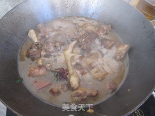 土豆炖鸡块的做法步骤：12