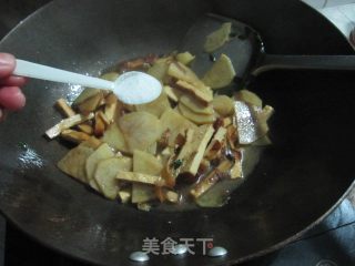 素鸡炒土豆片的做法步骤：10