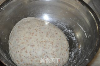 麦香红豆包的做法步骤：5