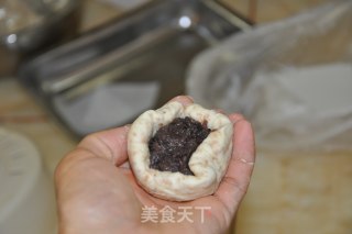 麦香红豆包的做法步骤：8