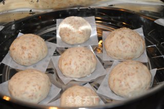 麦香红豆包的做法步骤：11