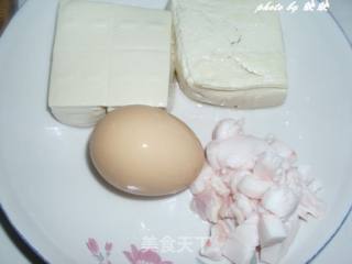 辣白菜鸡蛋烩豆腐的做法步骤：3