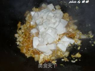 辣白菜鸡蛋烩豆腐的做法步骤：7