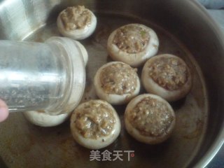 煎酿口蘑的做法步骤：7