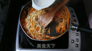 胡萝卜炒千张丝的做法步骤：13