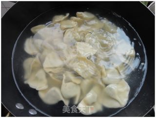 猪肉韭菜水饺的做法步骤：8