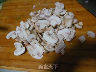 耗油口蘑——简单的美味的做法步骤：3