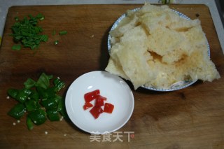酸辣龙肠的做法步骤：1