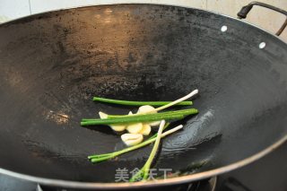冰花酸梅鹅腋的做法步骤：3