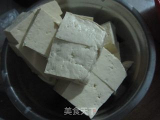 蚝油烧豆腐的做法步骤：1