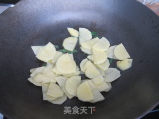 海带结烧土豆片的做法步骤：5