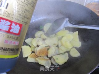 海带结烧土豆片的做法步骤：7