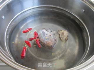 卤五花肉的做法步骤：5