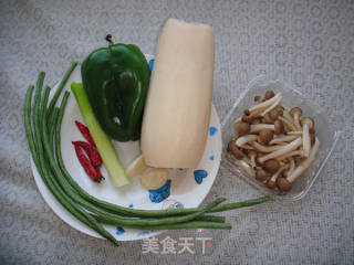 蒜香藕片的做法步骤：1