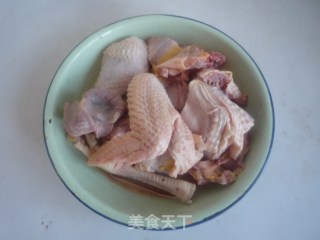 香菇炖土鸡的做法步骤：2