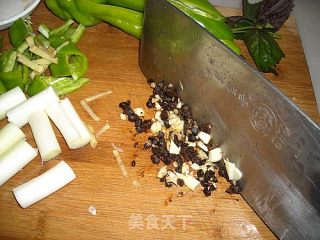 鼓椒炒鳝片的做法步骤：9