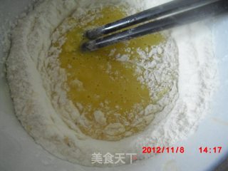 电饭锅版蛋糕的做法步骤：8