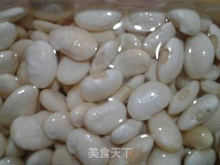 芸豆烧五花肉的做法步骤：1