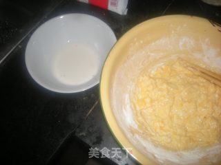 炸鱼鳞——丢掉的营养美味小吃的做法步骤：2