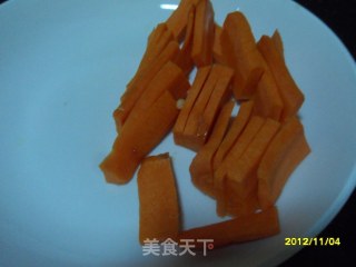 鲜蘑菇焖鸡的做法步骤：3
