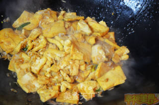 幸福美食：补钙最佳搭档虾皮烧豆腐的做法步骤：6
