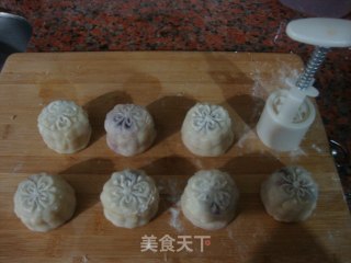 紫薯冰皮月饼的做法步骤：14