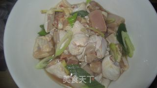 可乐鸡腿的做法步骤：1