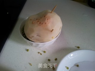 绿豆酿莲藕煲猪蹄汤的做法步骤：5