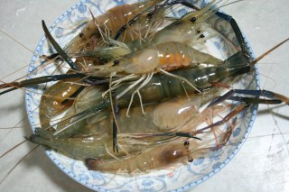冬瓜炒虾仁的做法步骤：1