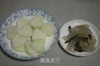 冬瓜炒虾仁的做法步骤：2