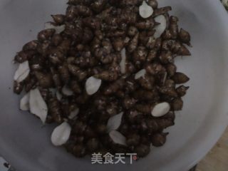 凉拌鬼子姜（菊芋）的做法步骤：1