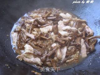 茶树菇烧肉的做法步骤：7